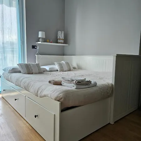 Casa Ilda オルタ・サン・ジューリオ